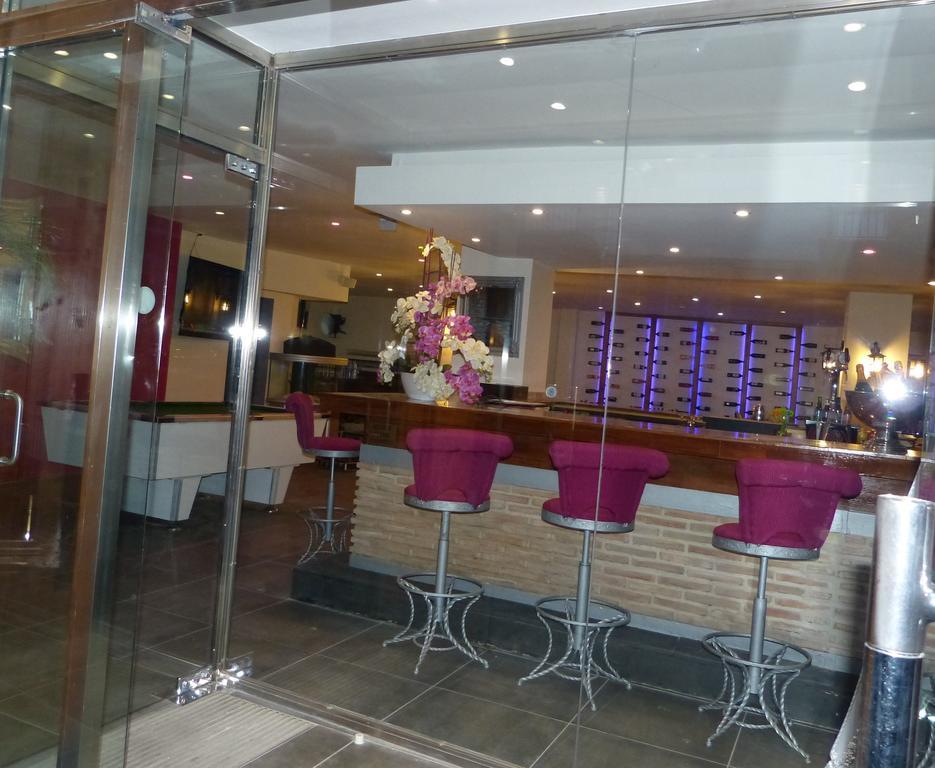 Hotel Copacabana ปาสเดลากาซา ภายนอก รูปภาพ